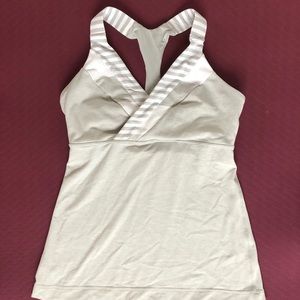 V-Neck Racer back Lululemon tank
